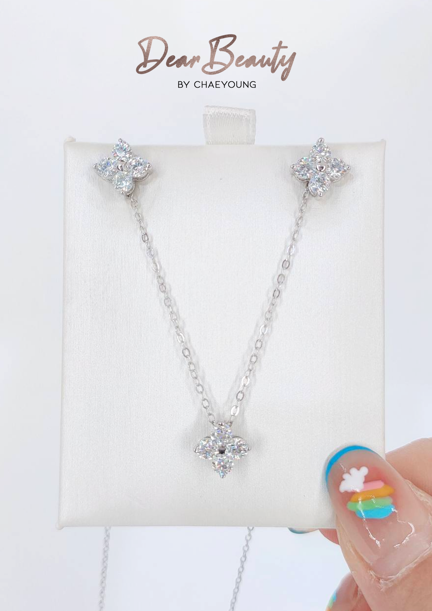 Leia Dainty Clover Necklace