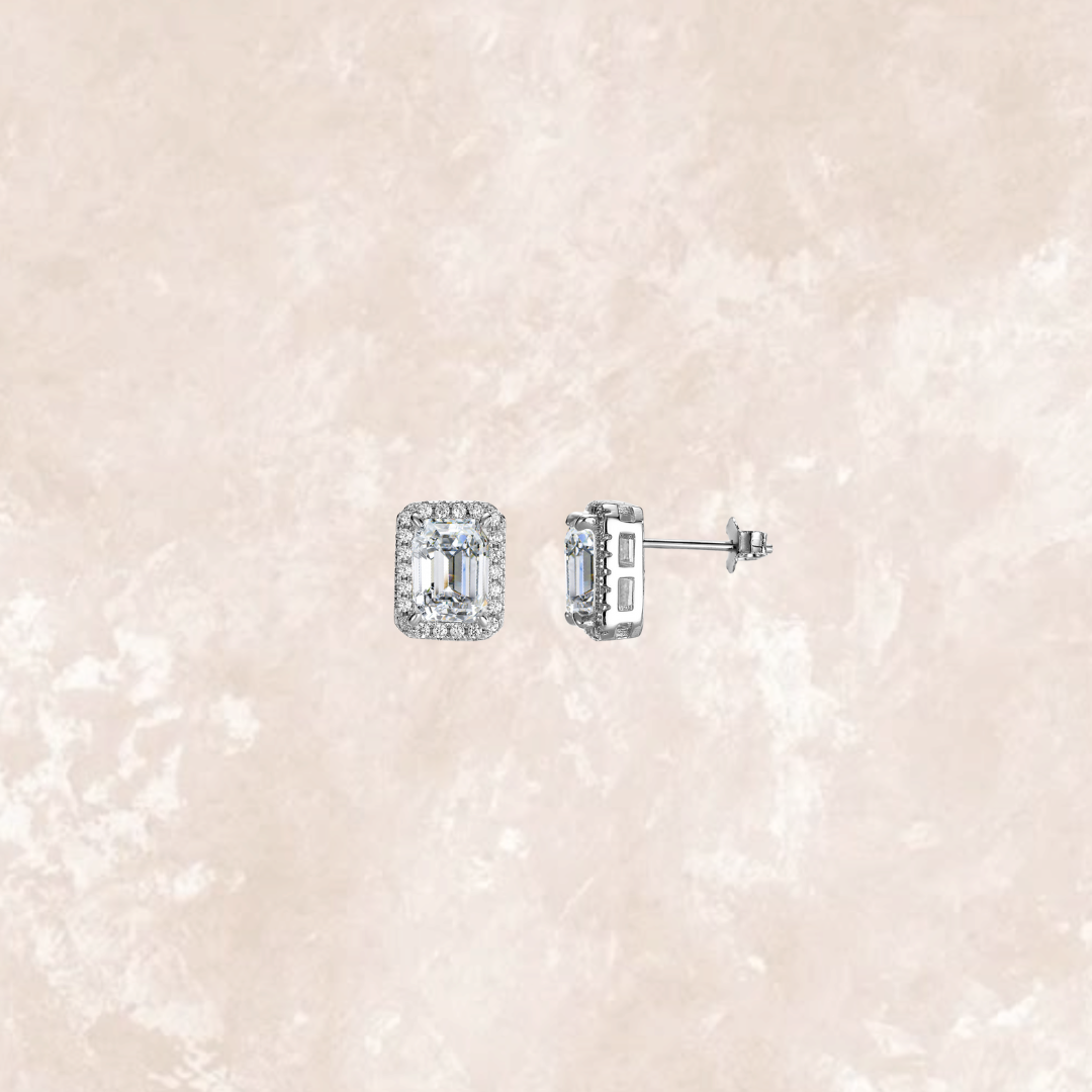 Amaryllis 1 Carat Emerald Cushion Ear Studs