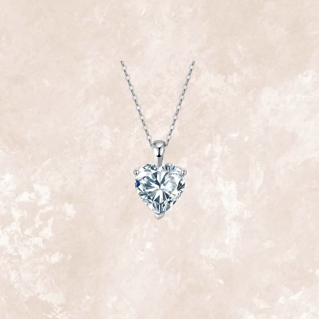 Lovelle 2 Carat Hearts Necklace (length: 39.5cm - 45cm)