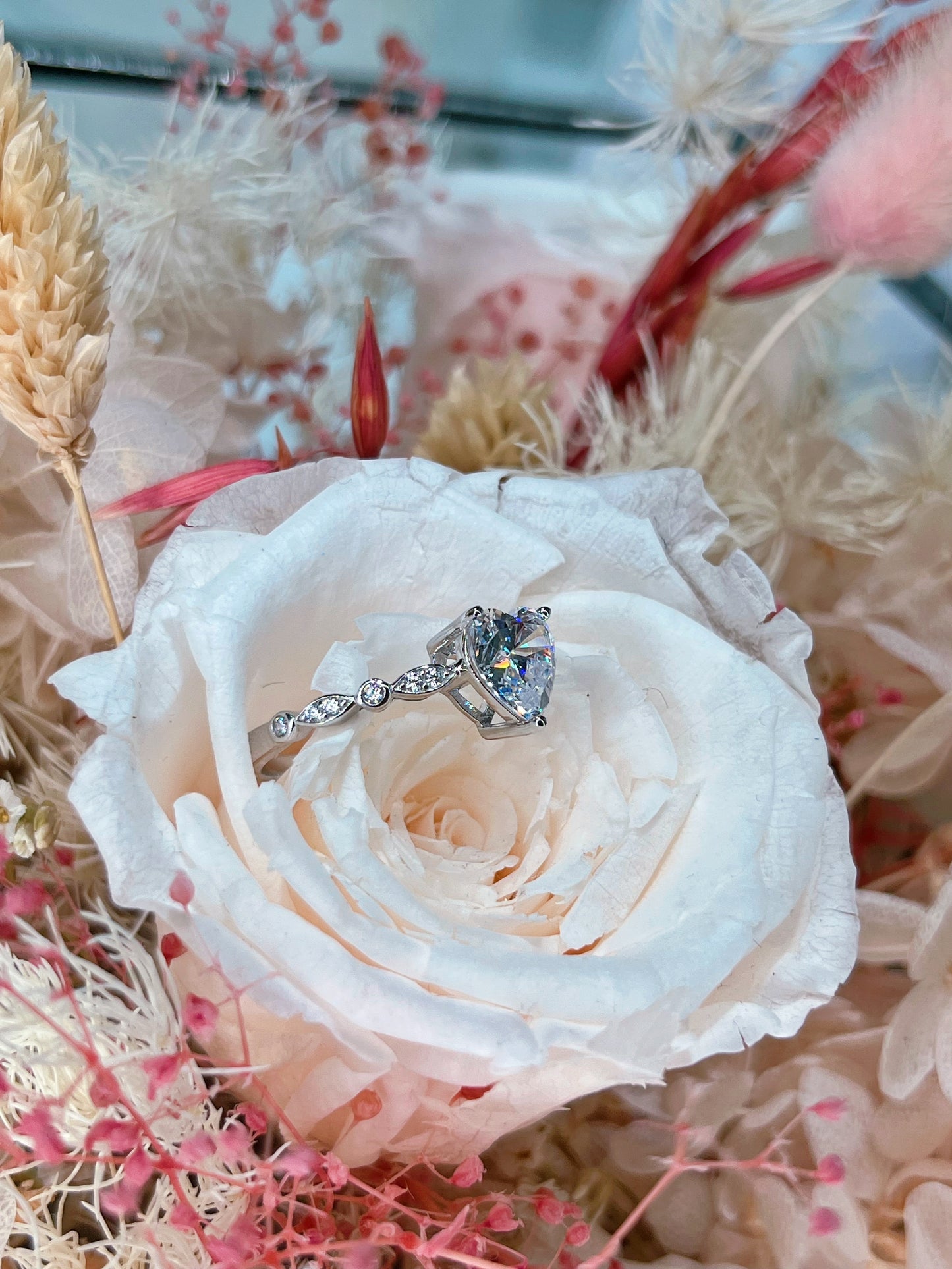 Abby Elevated Heart Ring