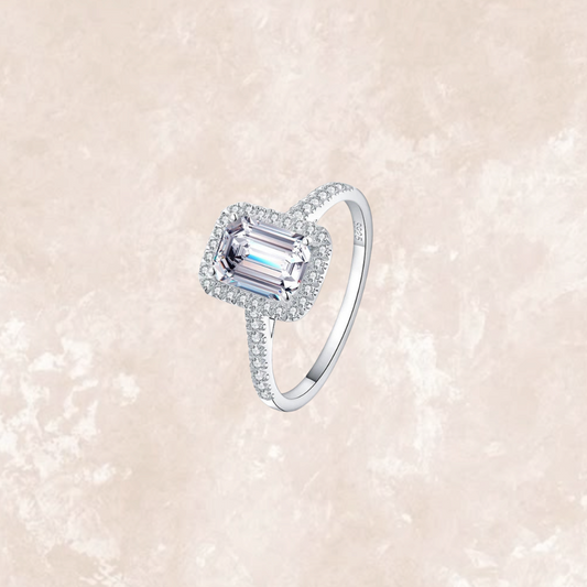 Giovanna 2 Carat Emerald Cushion Ring