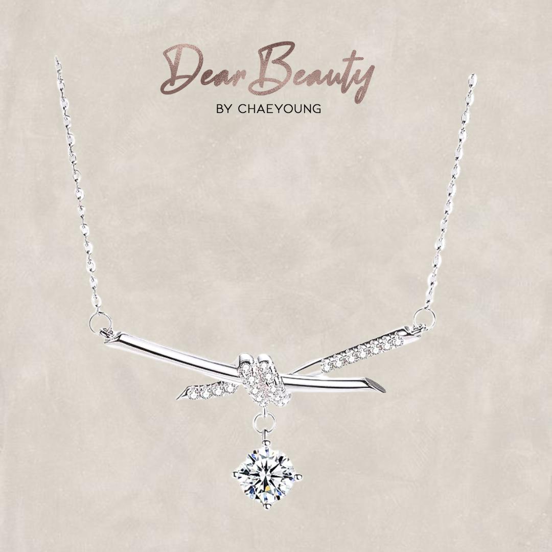 Aveline Twirl Knot Solitaire Necklace