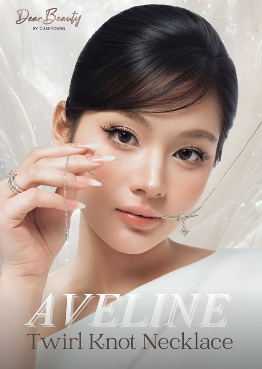 Aveline Twirl Knot Solitaire Necklace