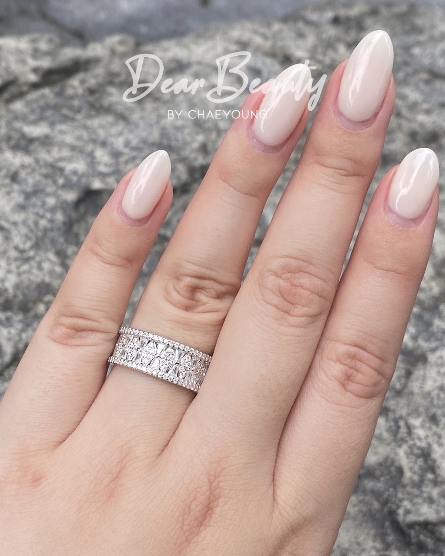 Lisa Thick Eternity Ring