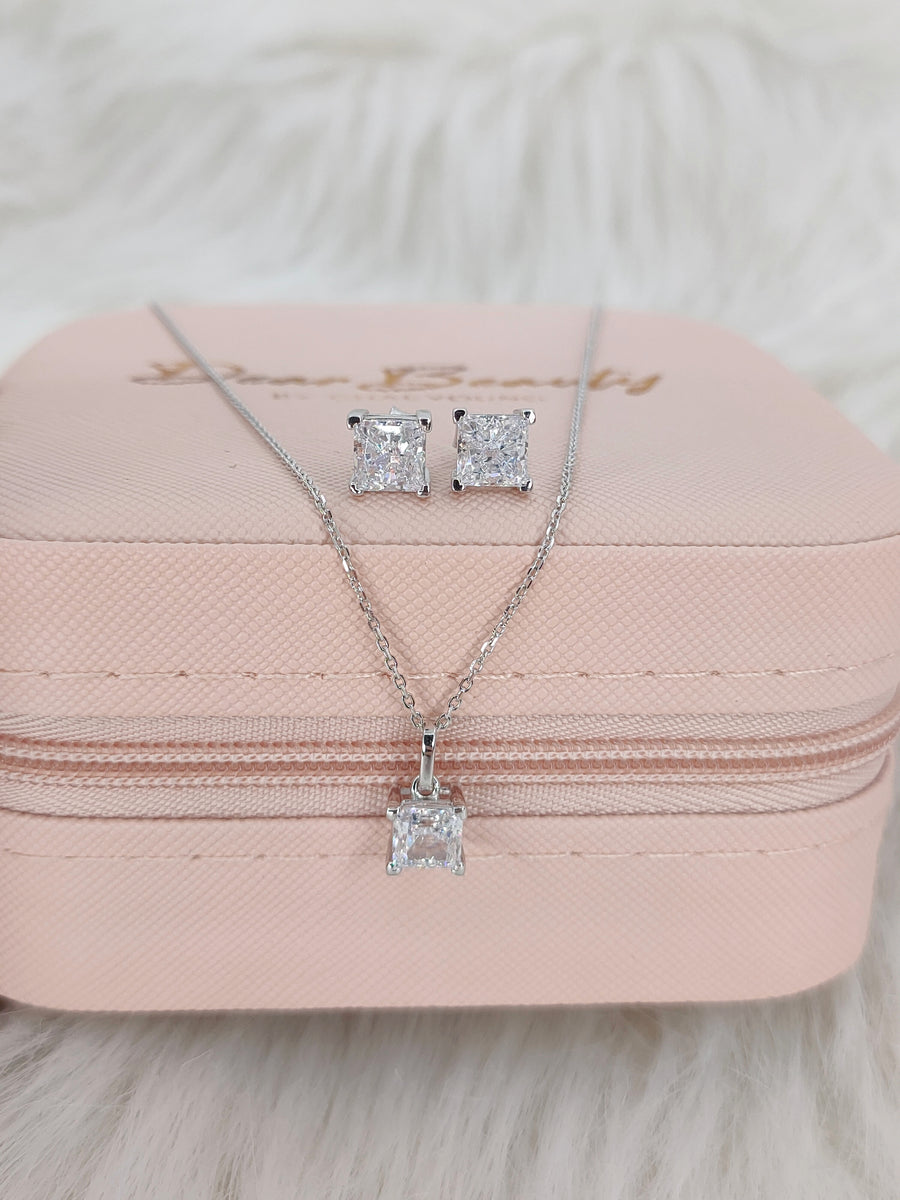 Angel 2 Carat Ice Crushed Princess Cut Necklace