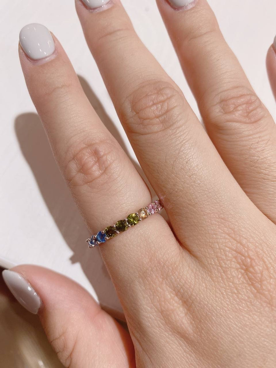 Mila Rainbow Ring