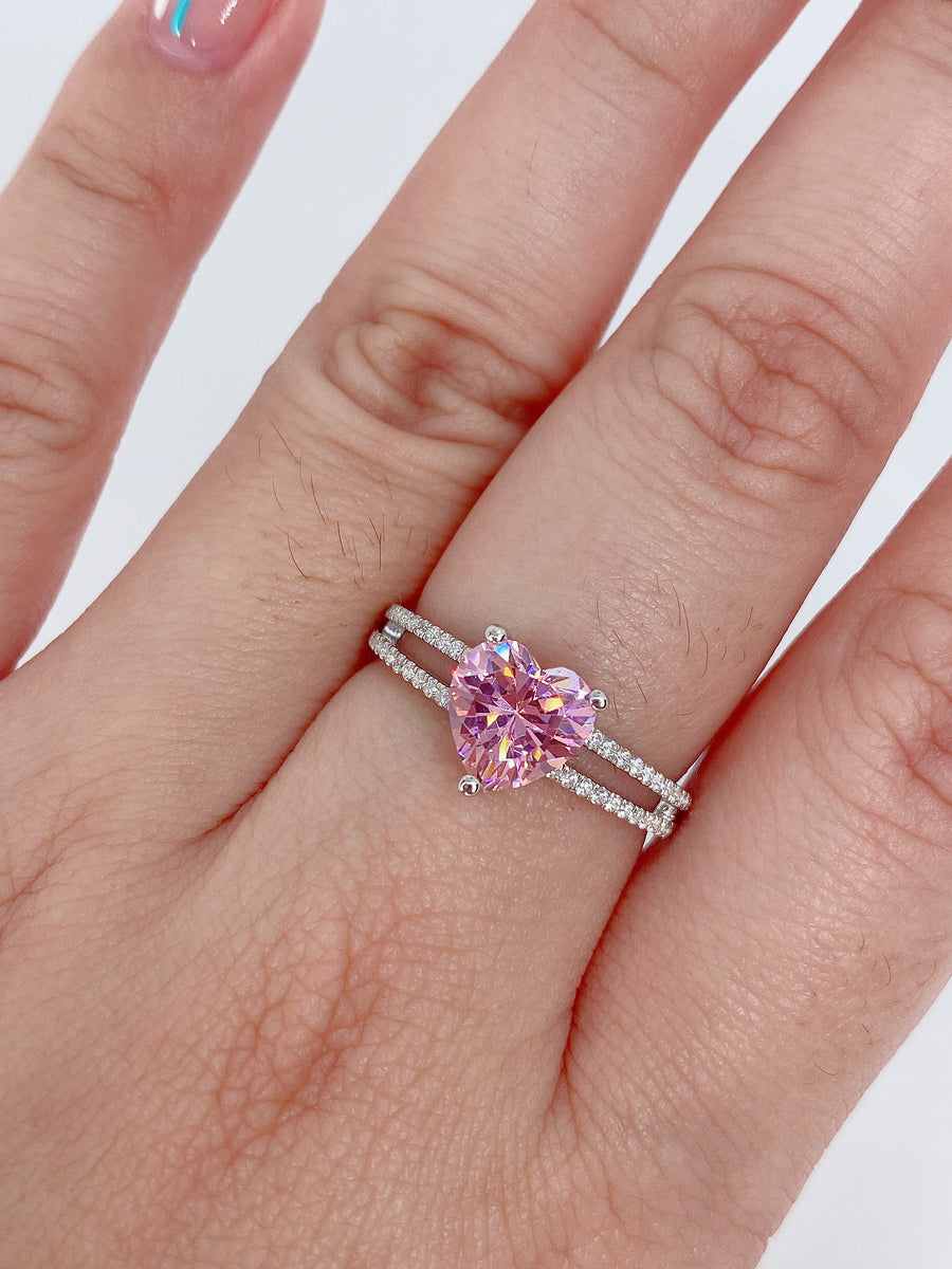 Victoria 2 Carat Double Banded Heart in Pink Bloom