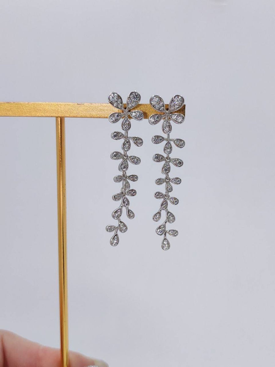 Astrid 0.5 Carat Flower Vine Dangling Earrings